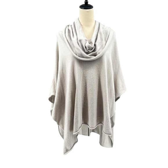 Lovestitch NWT One Size Angora & Wool Blend Light Gray Knit Cowl Neck Poncho - Picture 1 of 12